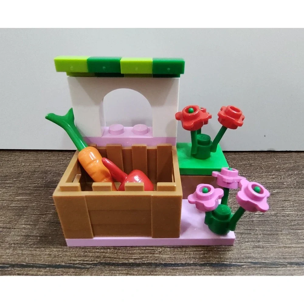 Lego Junior 10684 Supermarket Flower Vegetable Grocery Store Display Carrot